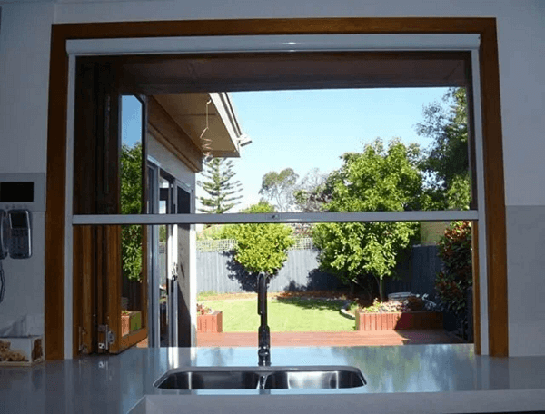 Cửa lưới chống muỗi tự cuốn cửa sổ